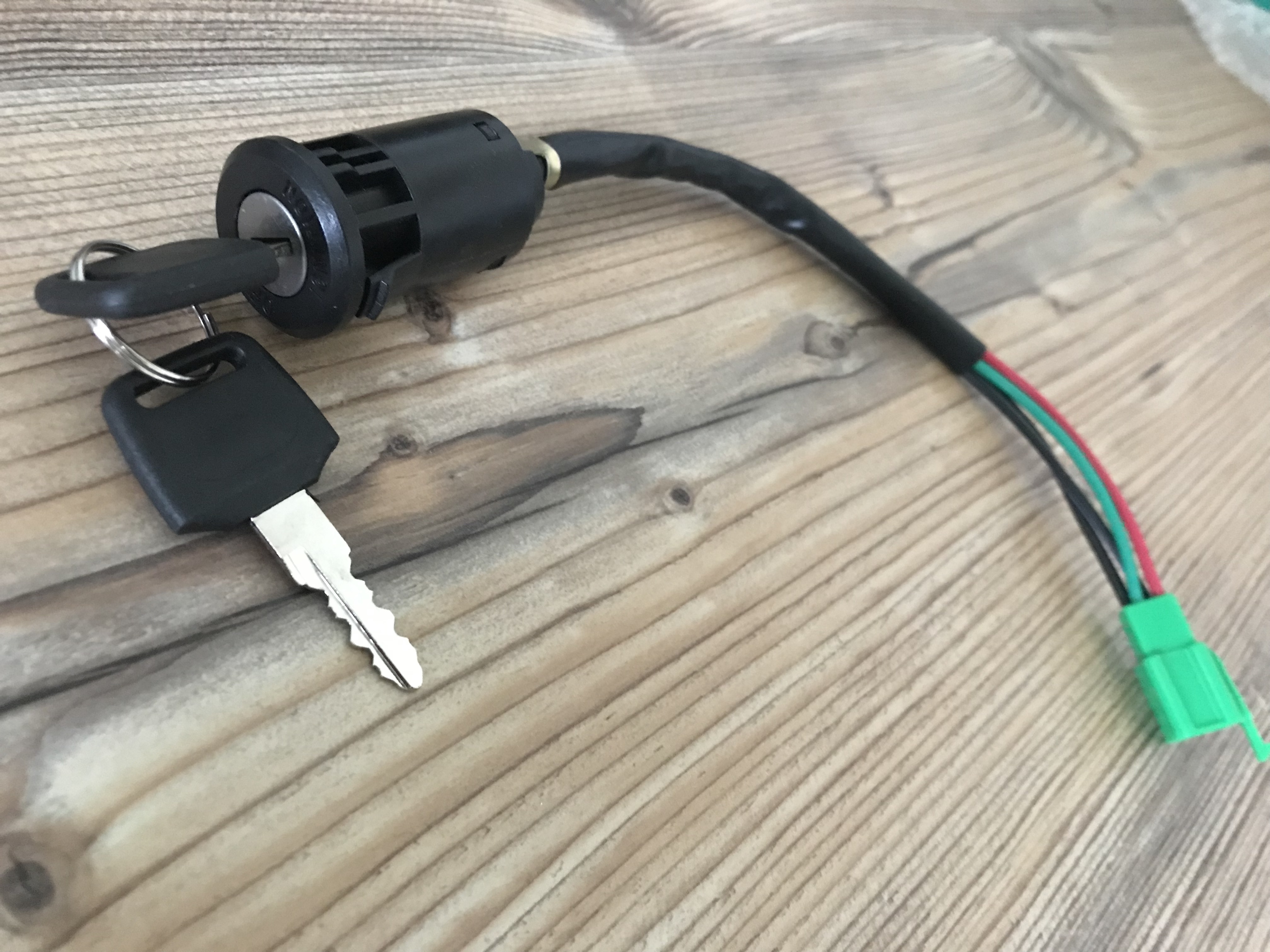 Zündschloss für Quad ATV 48V mit 1300W