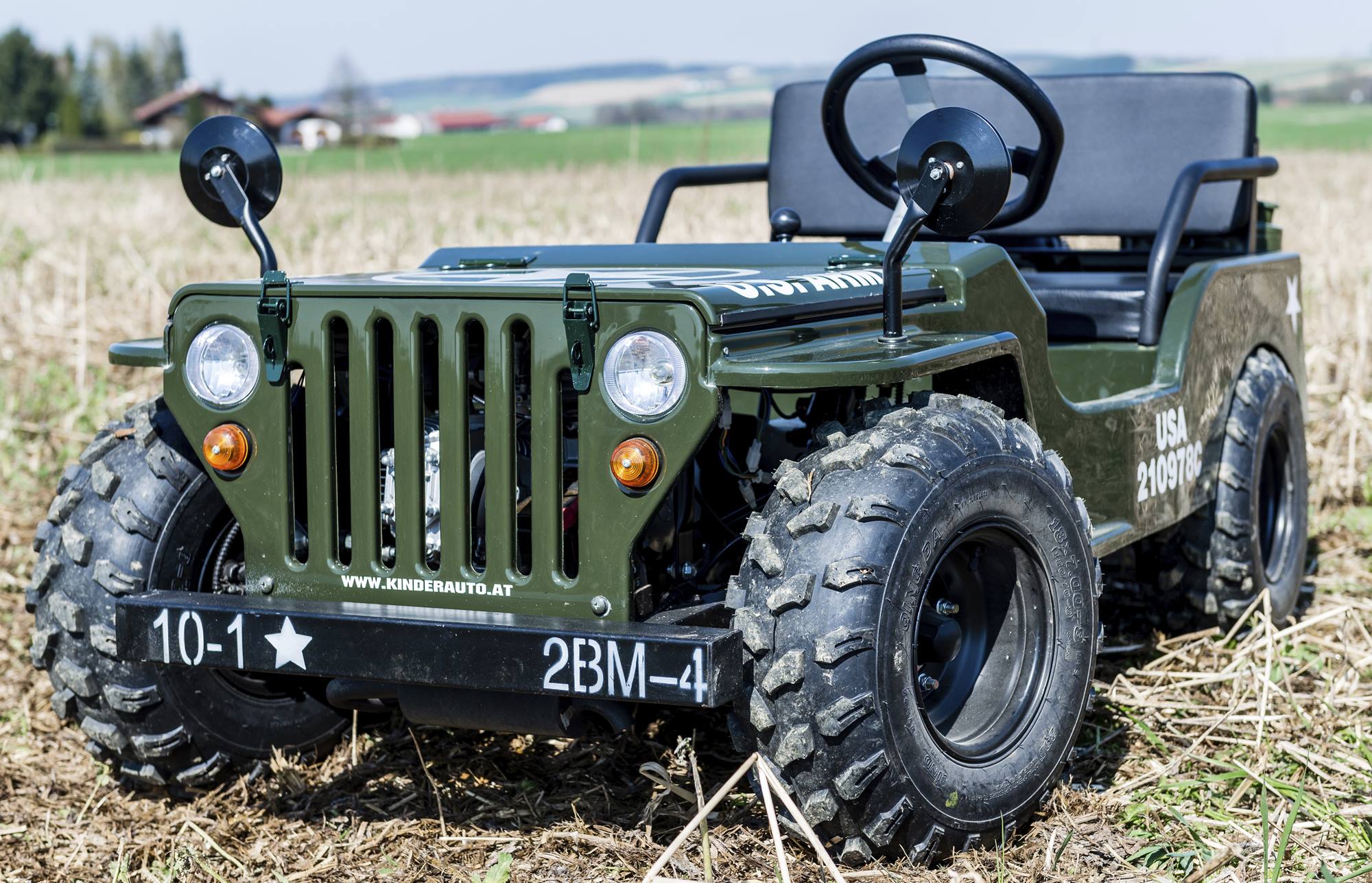 HILLBIL Offroad Mini Willys Jeep 150 ccm Benzinmotor Motorjeep